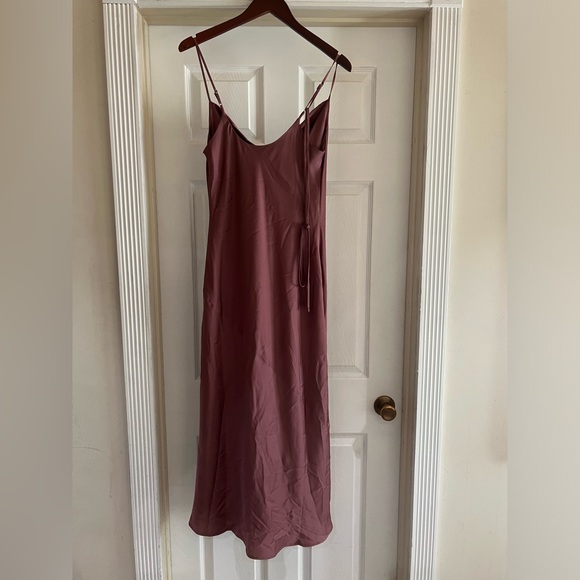 Park & Fifth Waldorf Dress - Picture 5 of 15